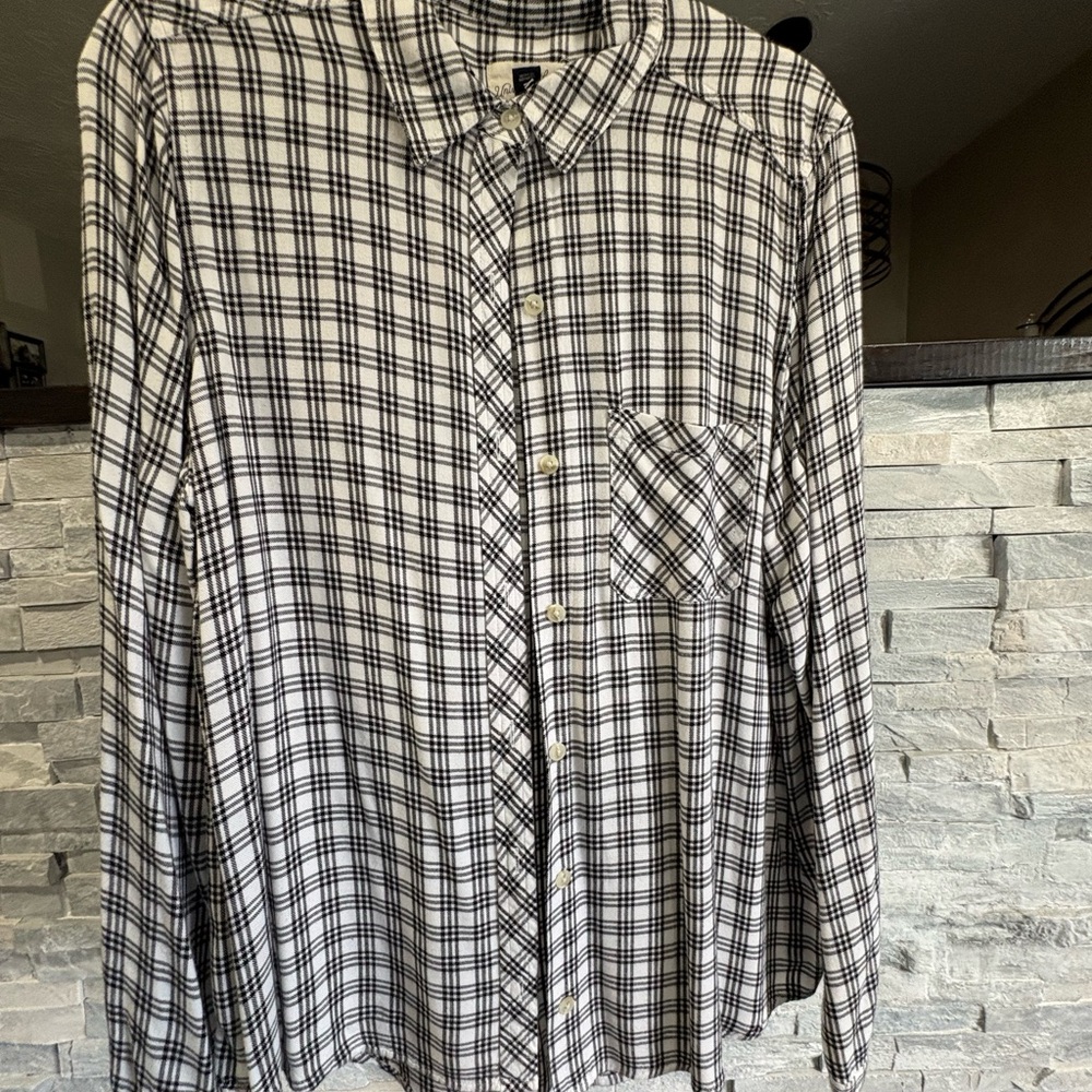 Black & White Plaid Button-Down Shirt